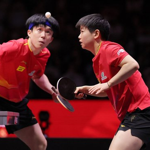 WTT中国香港总决赛混双半决赛：王楚钦/孙颖莎战胜对手 晋级决赛